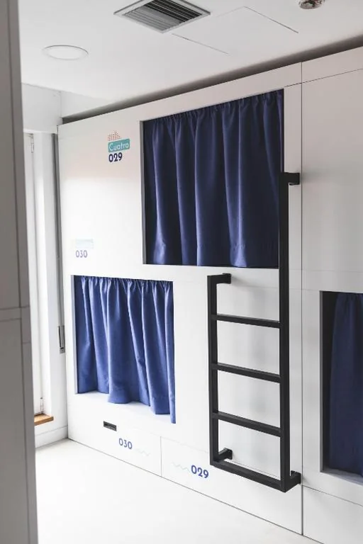 Bed in gedeelde slaapzaal - alleen vrouwen — Hostel Villa Miguela