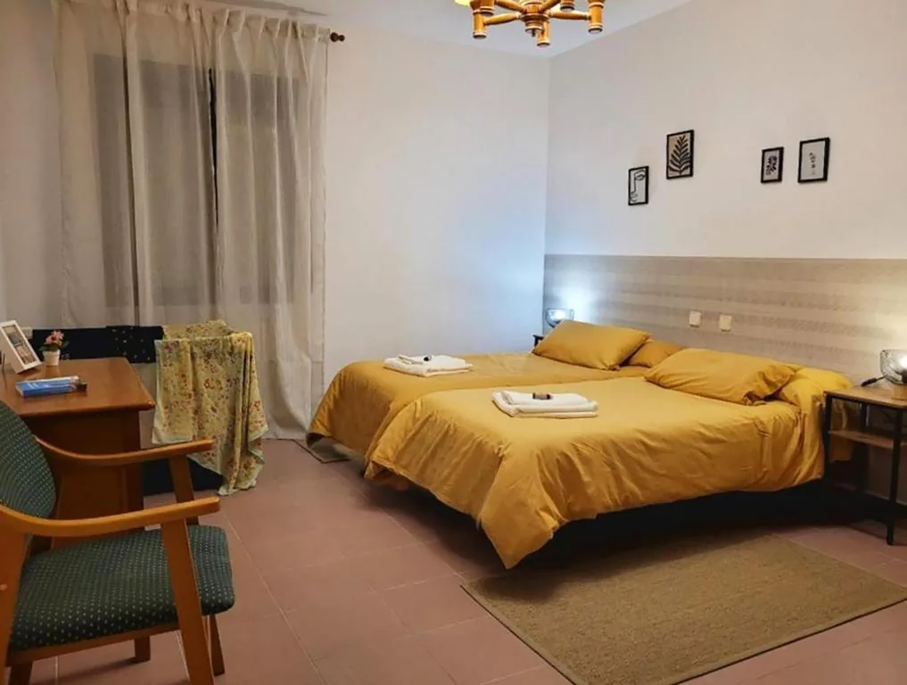 スタンダードツインルーム — HOSTEL Villanueva