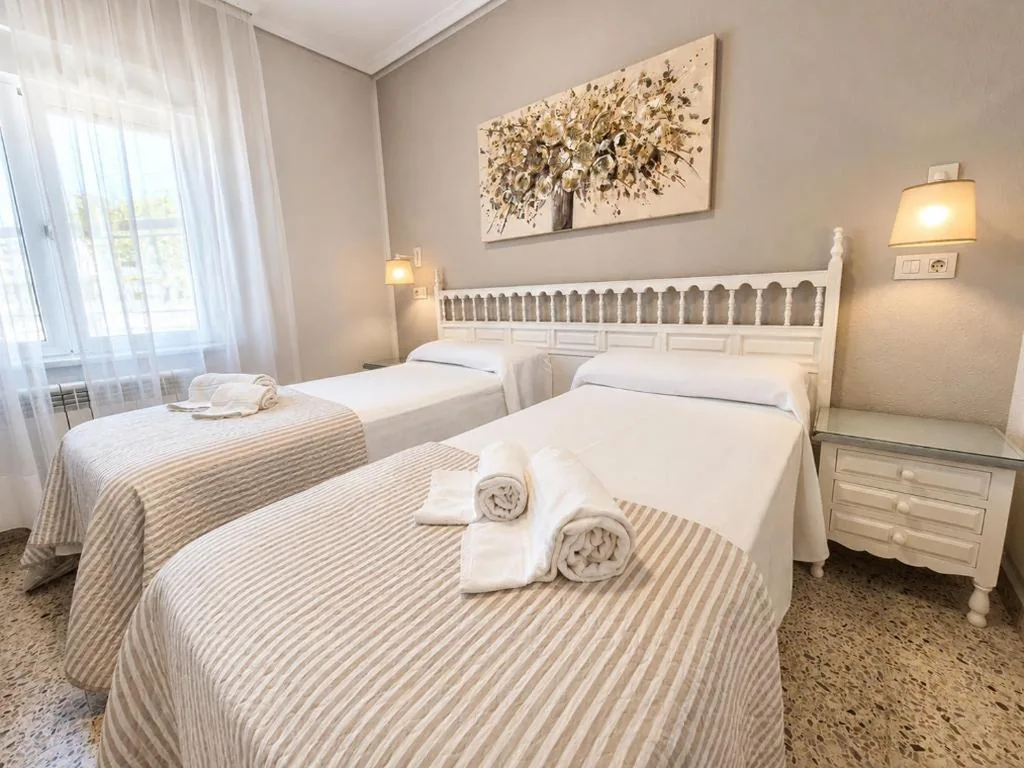 Camera doppia con letti singoli — Hosteria El Capricho by R2R Consulting