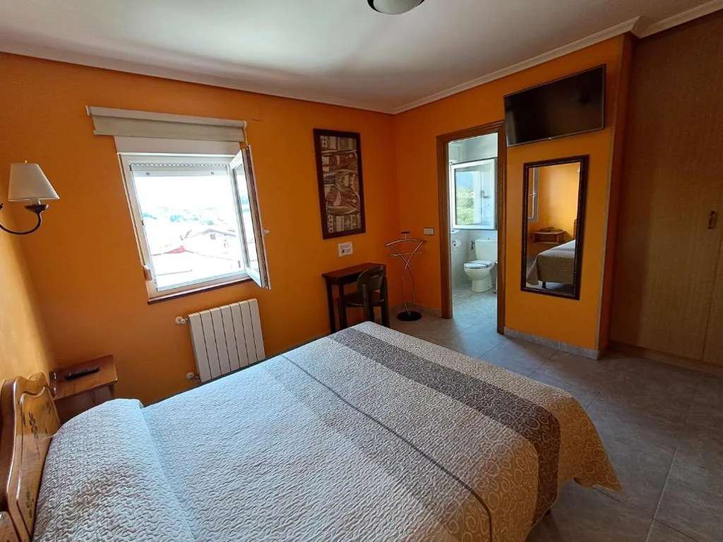 Habitación Estándar - 1 cama grande — Hostería La Casona