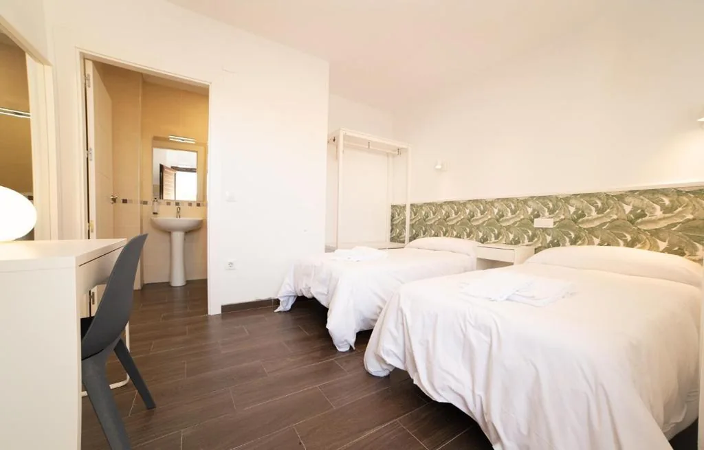 Habitación Doble con baño privado — Hostería La milla Rural