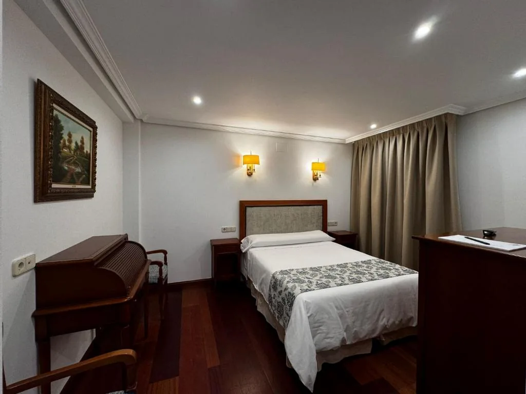 Double Room - 1 or 2 Beds — Hotel 103
