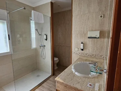 Hotel 103 — photo 3