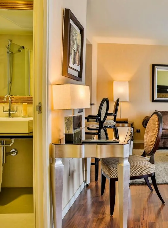 Suite — Hotel 525