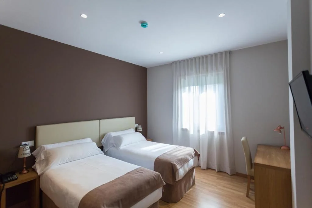 Quarto Duplo - 1 ou 2 camas — Hotel A Roldana