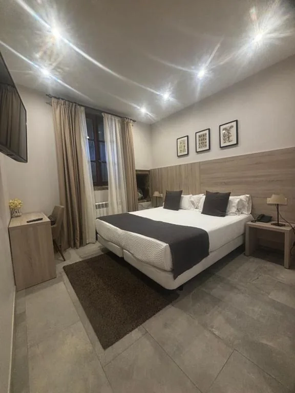 Habitación Doble Estándar - 1 o 2 camas — Hotel A Torre do Xudeu