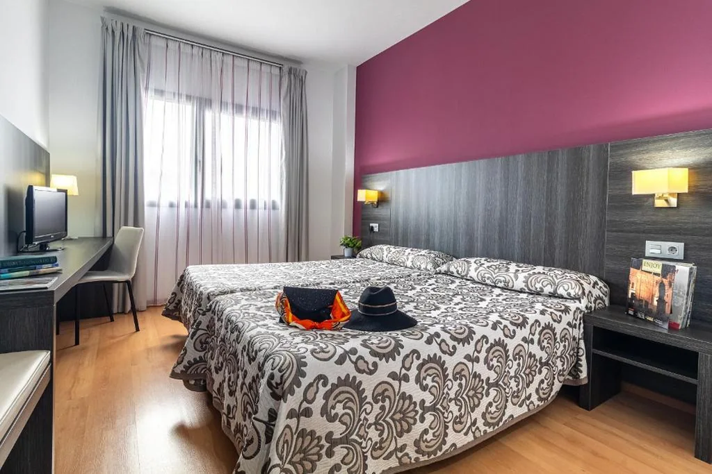 Habitación Doble - 2 camas — Hotel Abades Via Norte