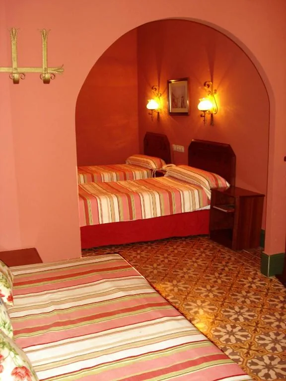 Camera familiare (4 adulti) — Hotel Abanico Casa Palacio