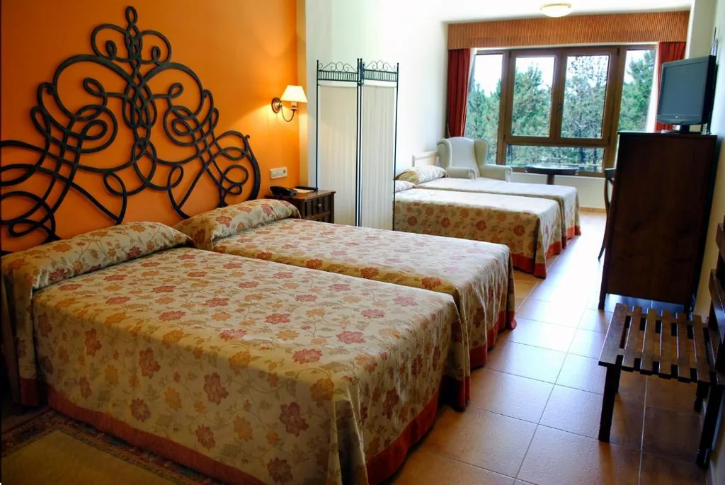 Camera Familiare (4 adulti) — Hotel Abeiras