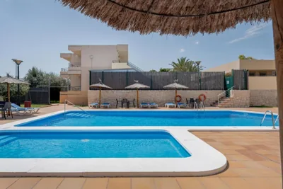 Hotel Abril — Foto 3