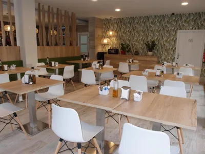 Hotel Abril — Foto 4