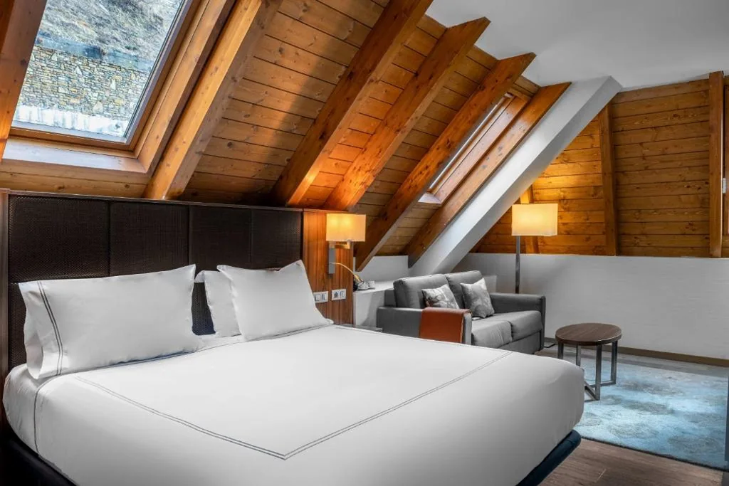 Habitación Superior — Hotel AC Baqueira Ski Resort, Autograph Collection