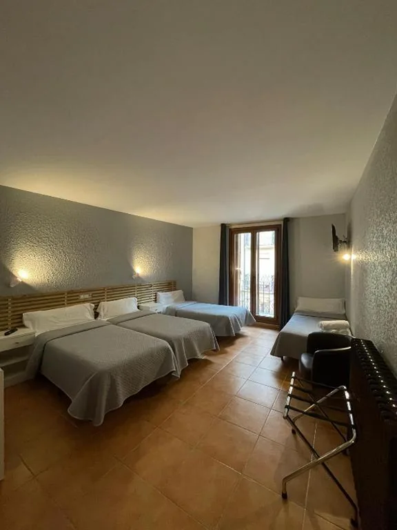 Habitación cuádruple — Hotel Acebo Plaza Mayor