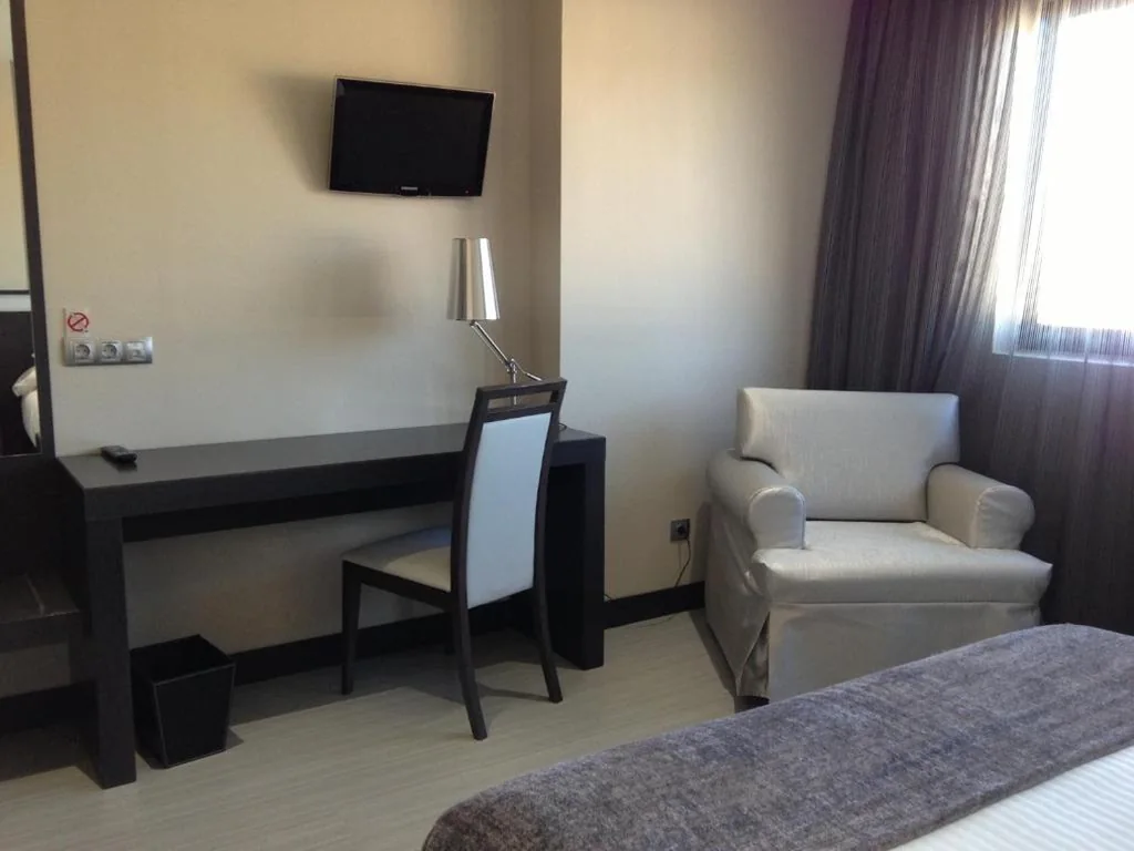 Habitación Doble - 2 camas — Hotel Adelma