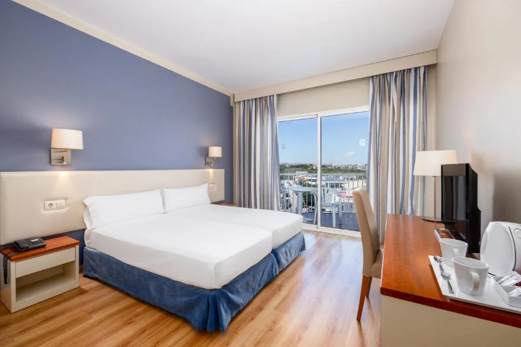 局部海景双床双人间 — Hotel Agamenón