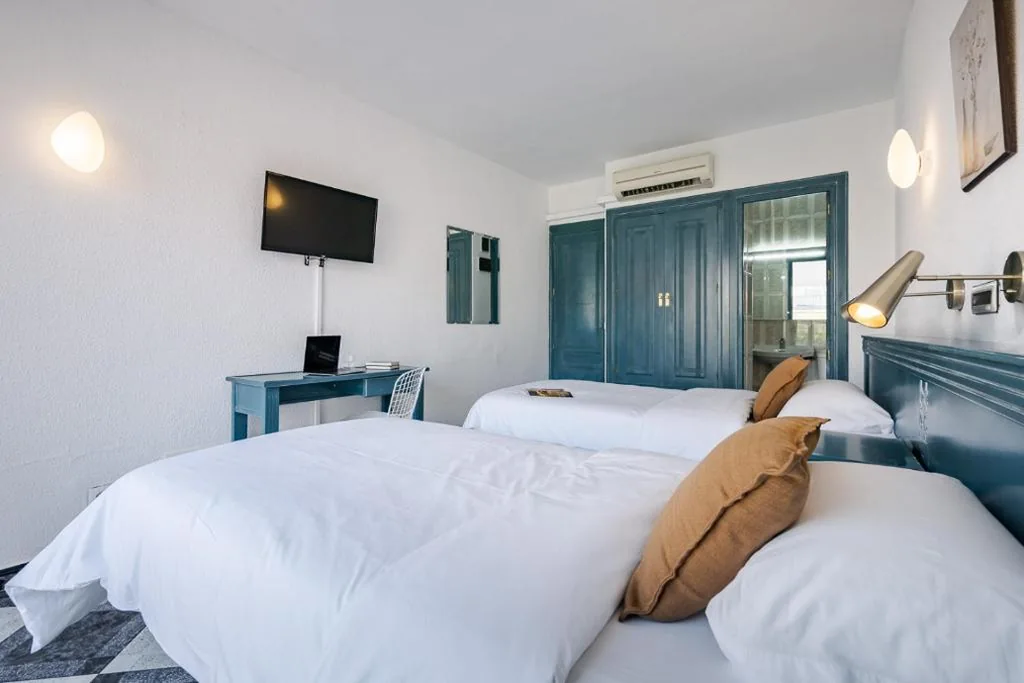 Standard-Doppelzimmer (2 Erwachsene) – 1 oder 2 Betten — Hotel Agur by Olala!