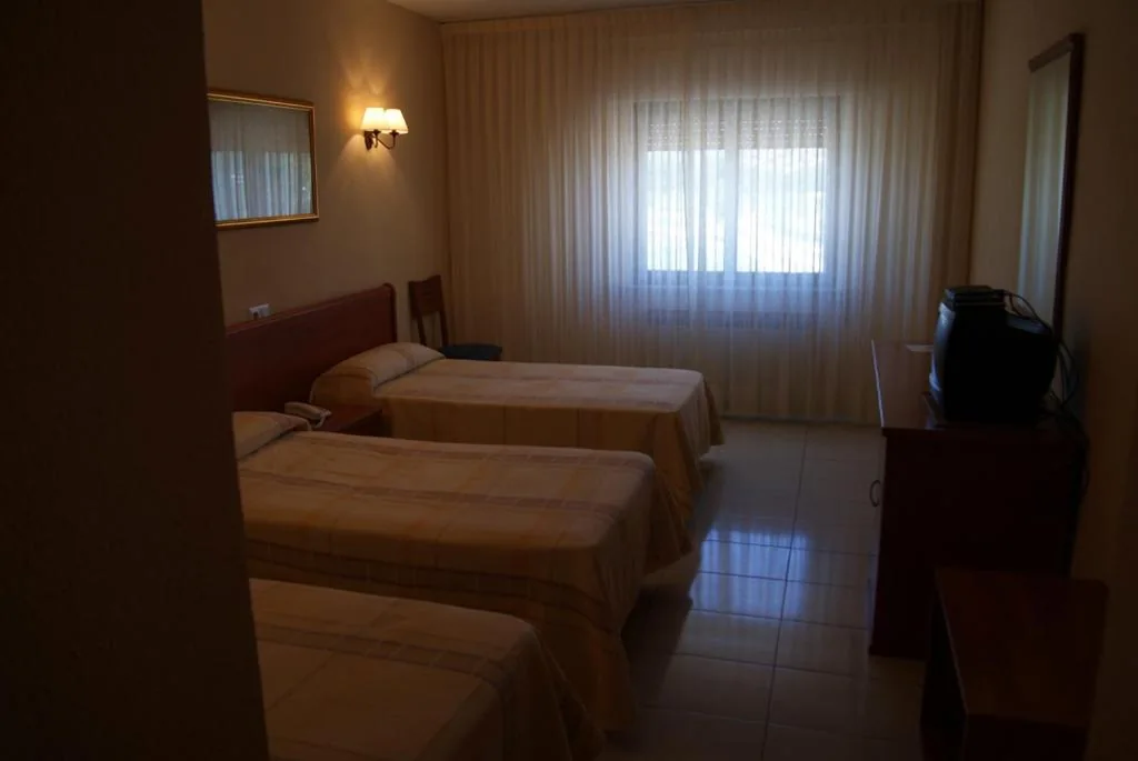 トリプルルーム — Hotel Alameda