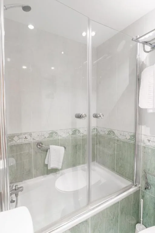 Quarto Duplo com cama extra - 2 camas — Hotel Alameda Málaga