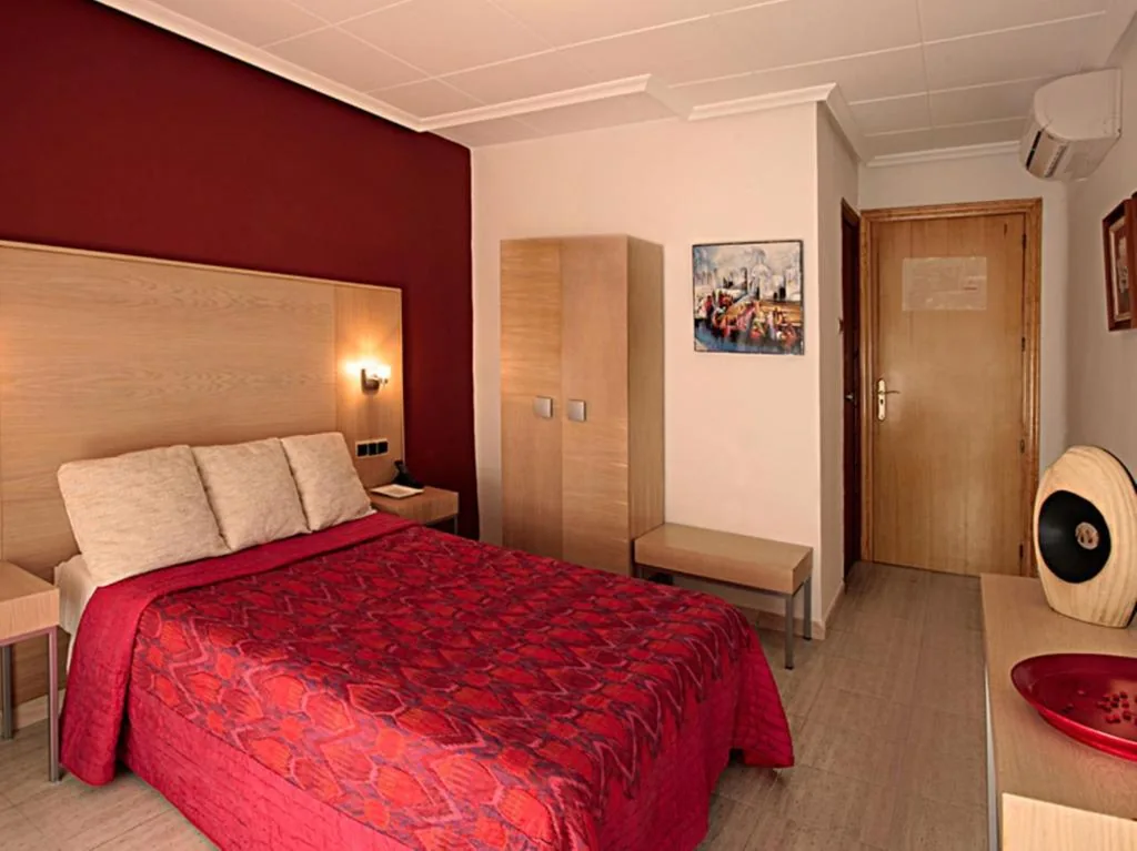 Einzelzimmer — Hotel Alamo