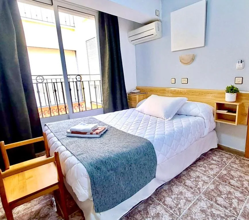 Habitación Individual Estándar — Hotel Alaska