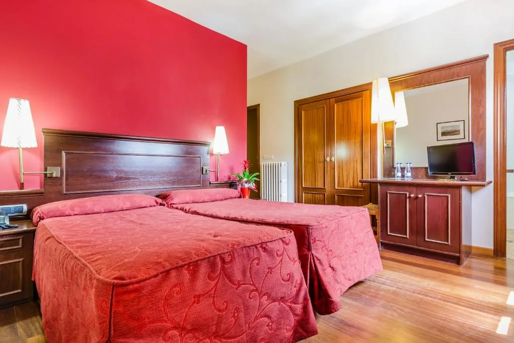 Doppelzimmer mit Panoramablick — Hotel Albarracín