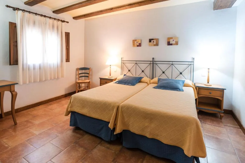 Camera doppia con letti singoli — Hotel Albarrán