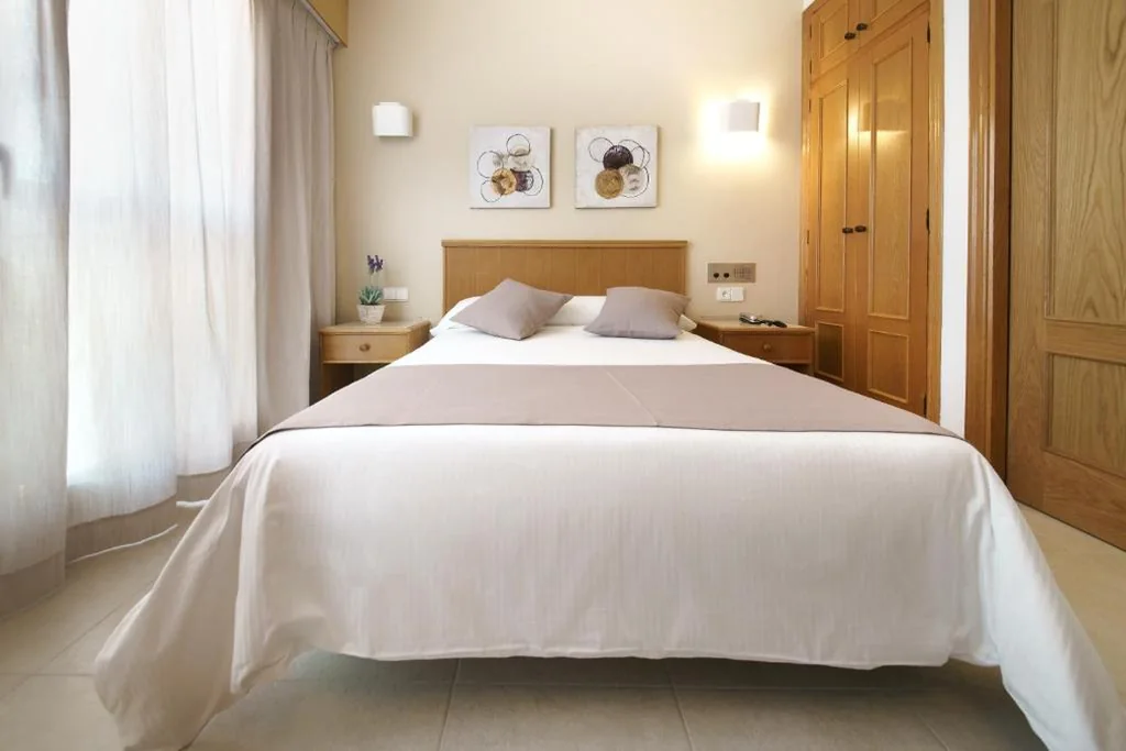 Habitación Individual con terraza — Hotel Albatros