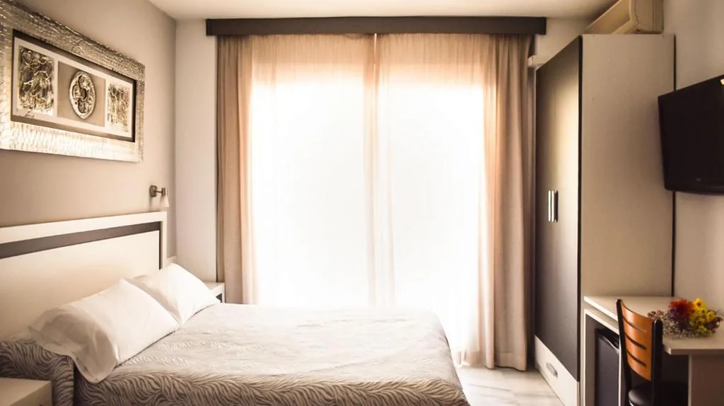 Chambre double – 1 ou 2 lits — Hotel Albero