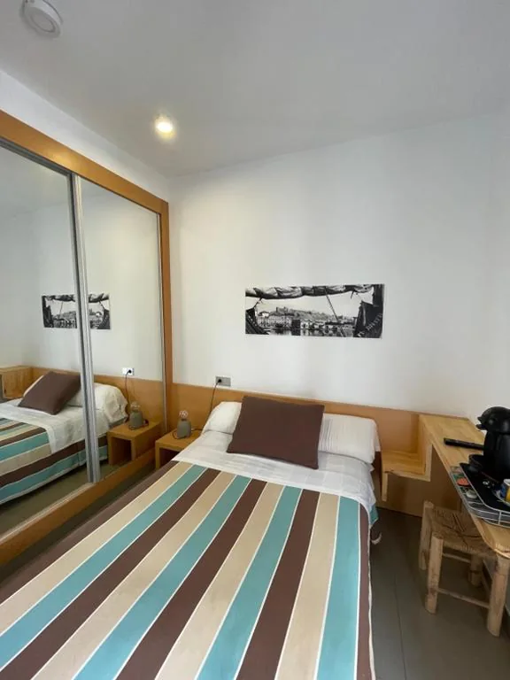 单人间 — Hotel Alboran