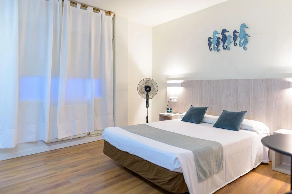 Quarto Duplo Standard - 1 ou 2 camas — Hotel Alda Ribeira
