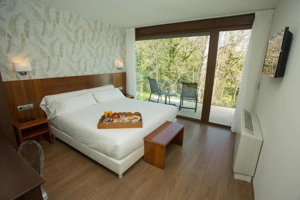 Habitación Doble Deluxe con vistas al mar — Hotel Alén do Mar