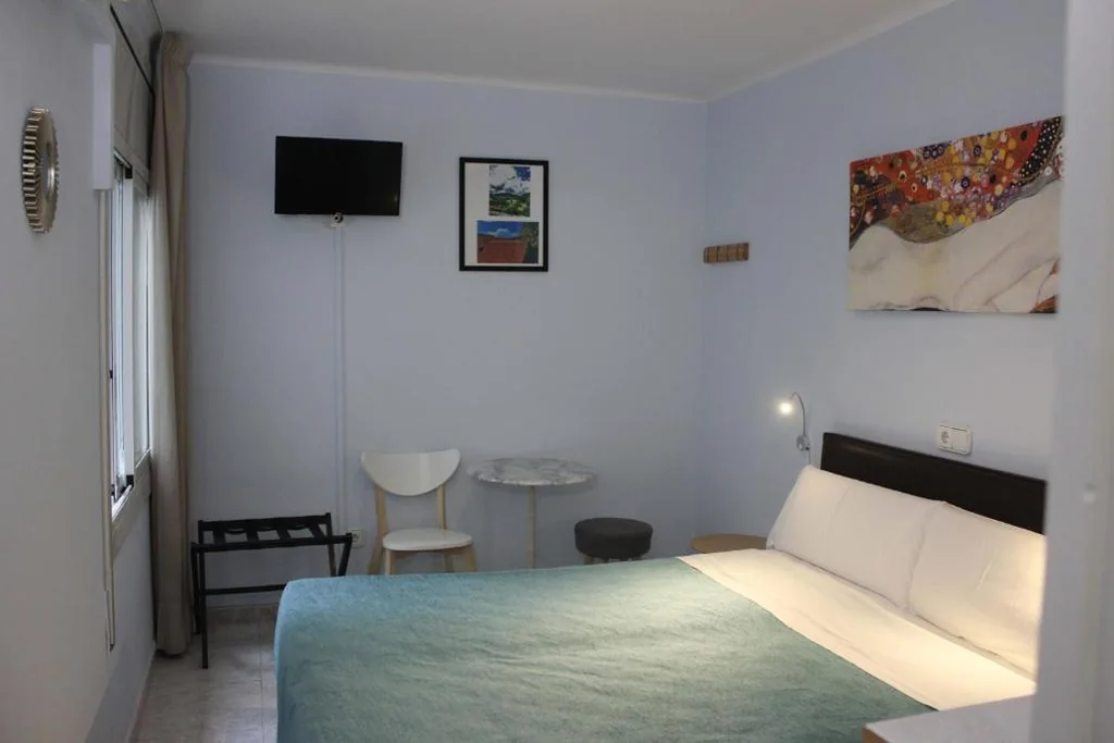 One-Bedroom Apartment with Terrace — Hotel Alexandra Sitges
