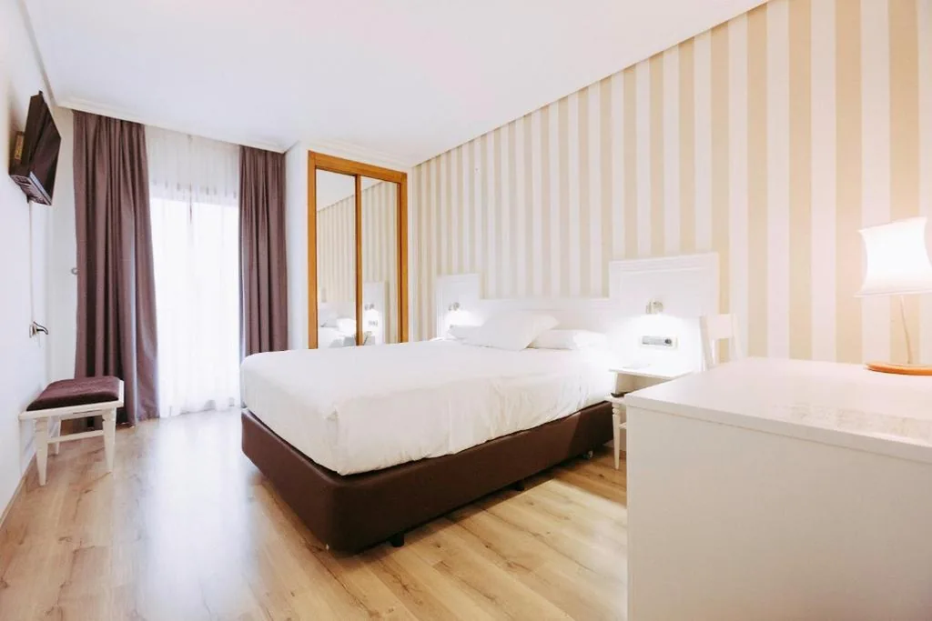 Habitación Individual Económica — Hotel Alfonso I