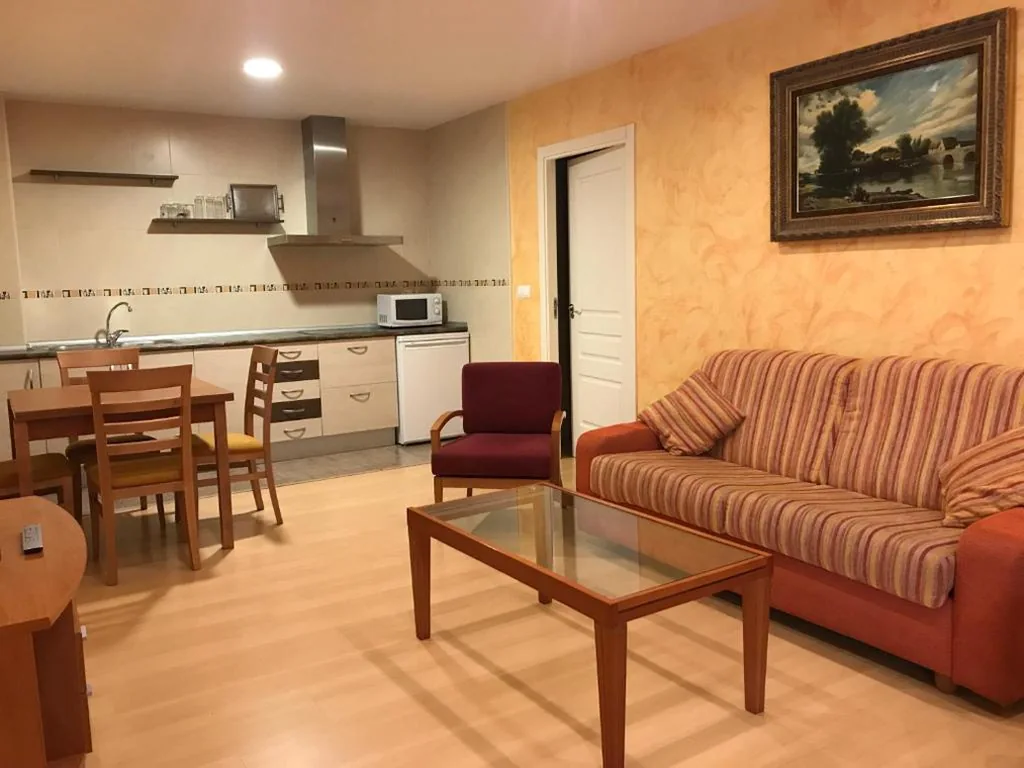 Apartamento de 2 dormitorios — Hotel Alfonso VIII De Cuenca