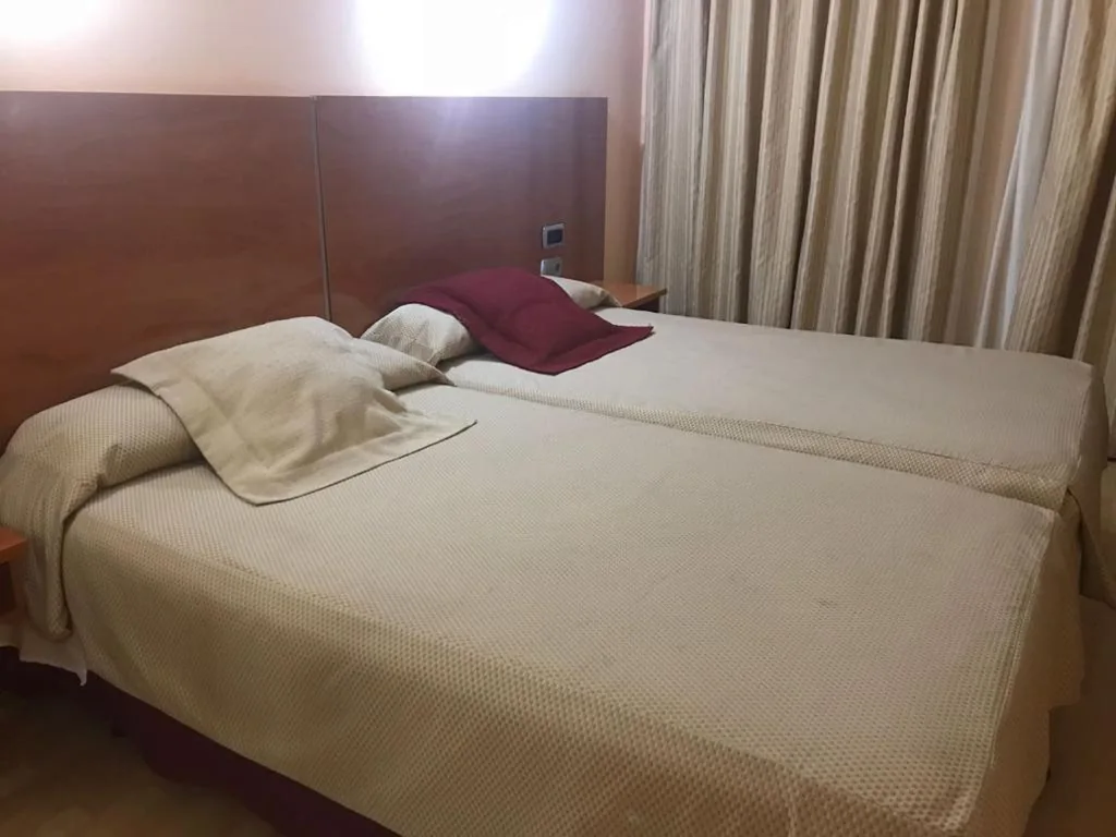 Habitación Triple — Hotel Alfonso VIII De Cuenca