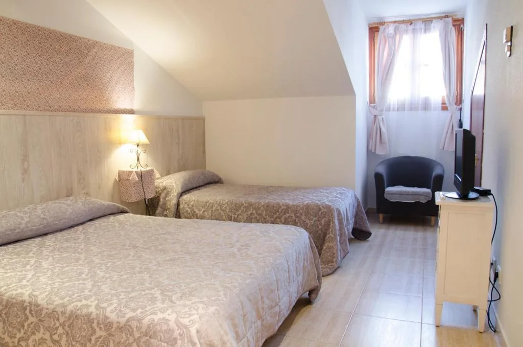 Habitación Triple — Hotel Algete