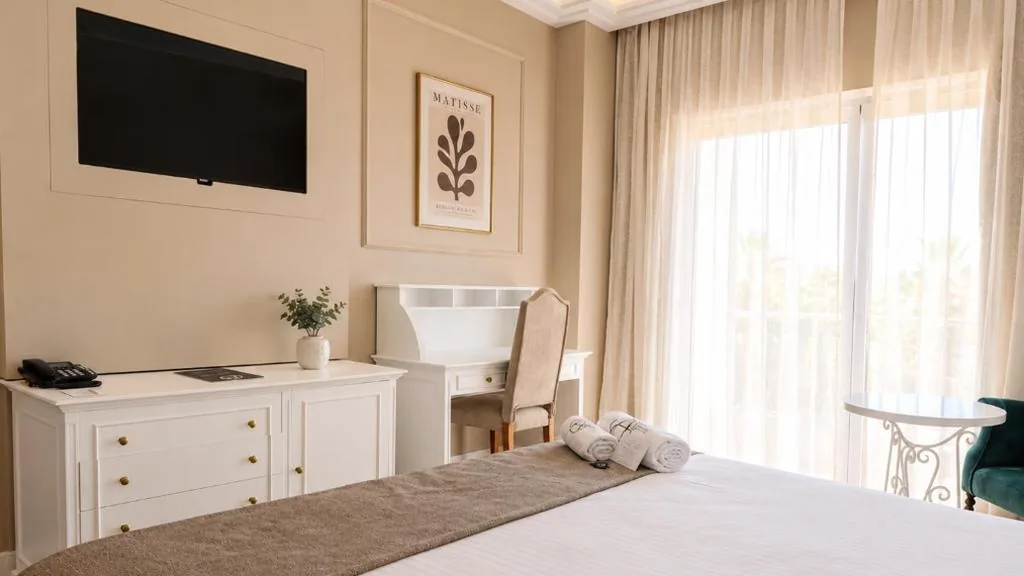 Superior-Doppelzimmer (2 Erwachsene) — Hotel Alicante Golf