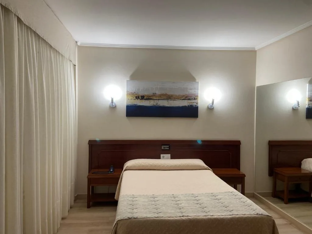 Superior-Doppelzimmer - 2 Betten — Hotel Almendra