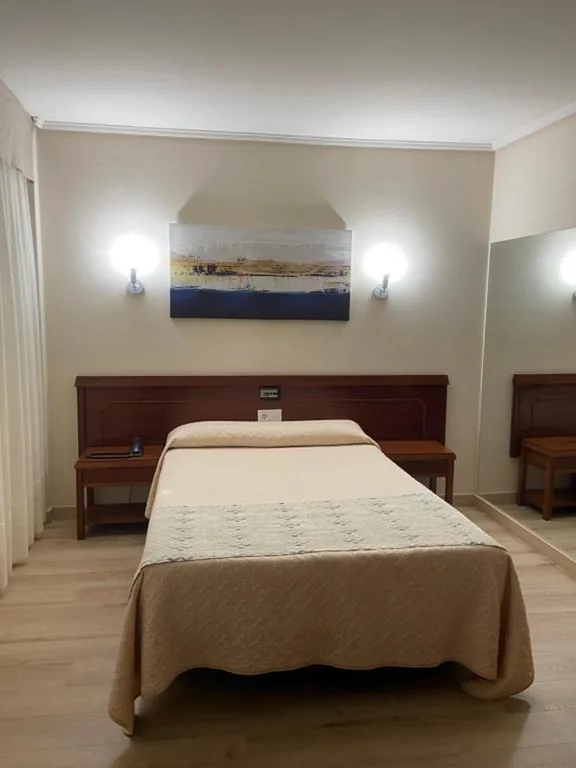Superior-Zimmer - 1 großes Bett — Hotel Almendra