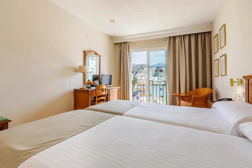 シングルルーム — Hotel Almijara - Mares