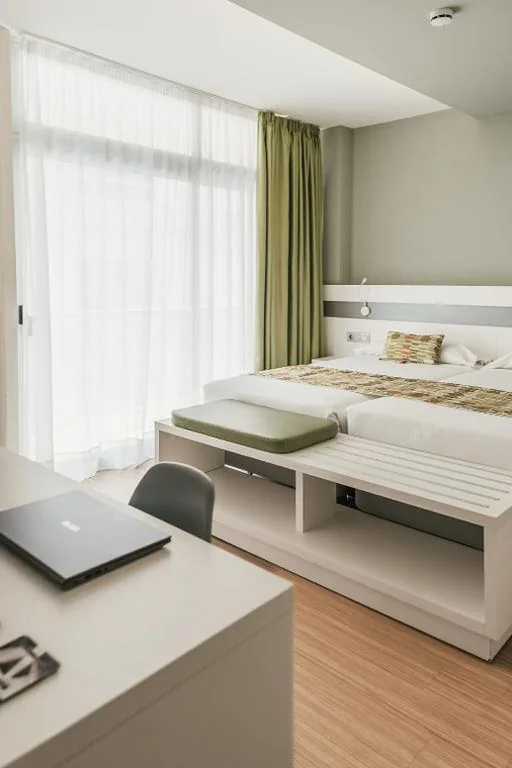 Camera doppia con balcone - 1 o 2 letti — Hotel Aloe Canteras