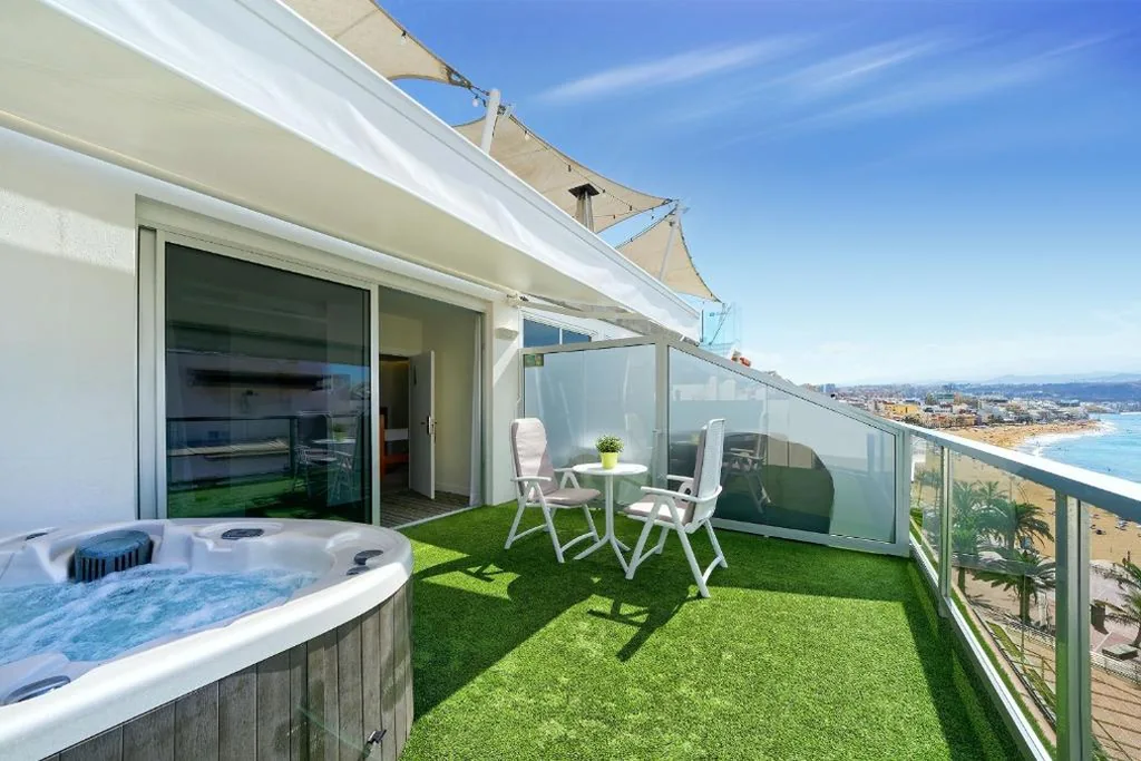 Suite Junior con terrazza e jacuzzi — Hotel Aloe Canteras