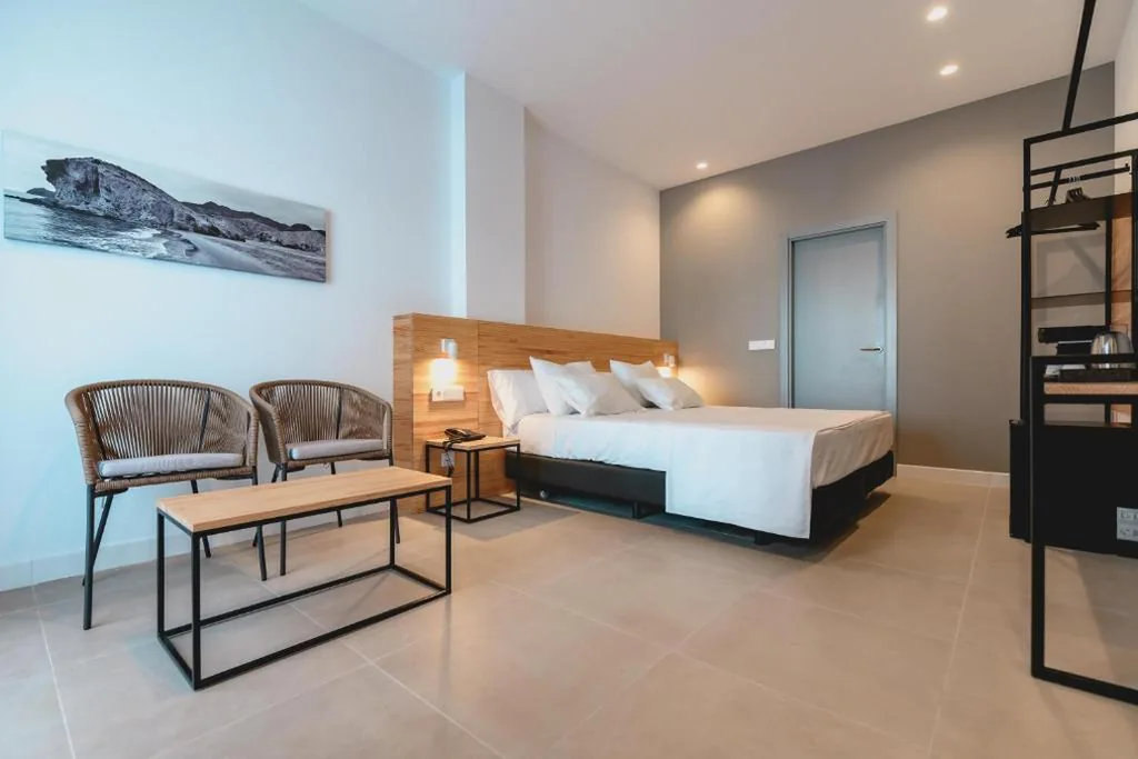 Habitación Doble - 1 o 2 camas — HOTEL ALOVE