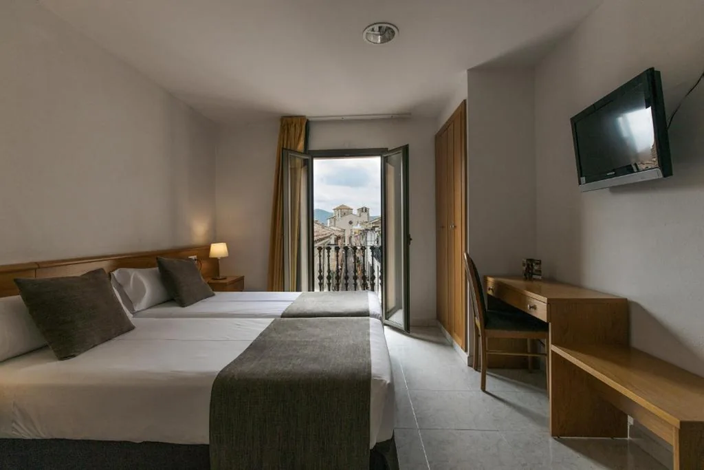 Camera Tripla — Hotel Alta Garrotxa