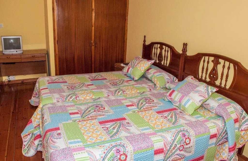 Driepersoonskamer — Hotel Alto de las Estazadas
