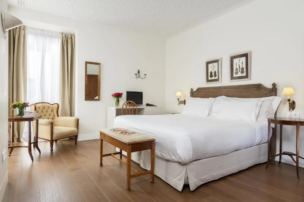 Superior-Doppelzimmer – 1 oder 2 Betten — Hotel Amadeus Sevilla