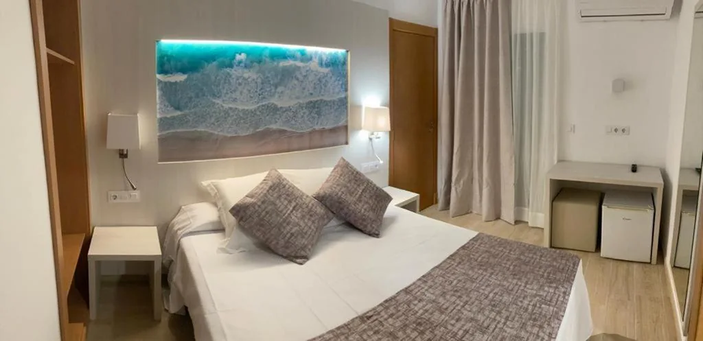 Habitación Doble Premium — Hotel Amic Colon