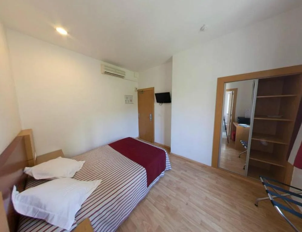 Habitación Individual — Hotel Amic Colon