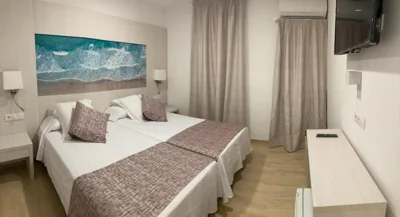 Hotel Amic Colon — foto 2