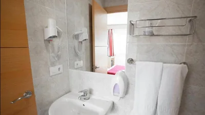 Hotel Amic Colon — foto 3